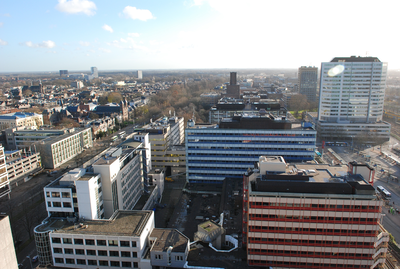 804809 Overzicht van het Godebaldkwartier van het kantoor- en winkelcentrum Hoog Catharijne te Utrecht, vanaf de ...